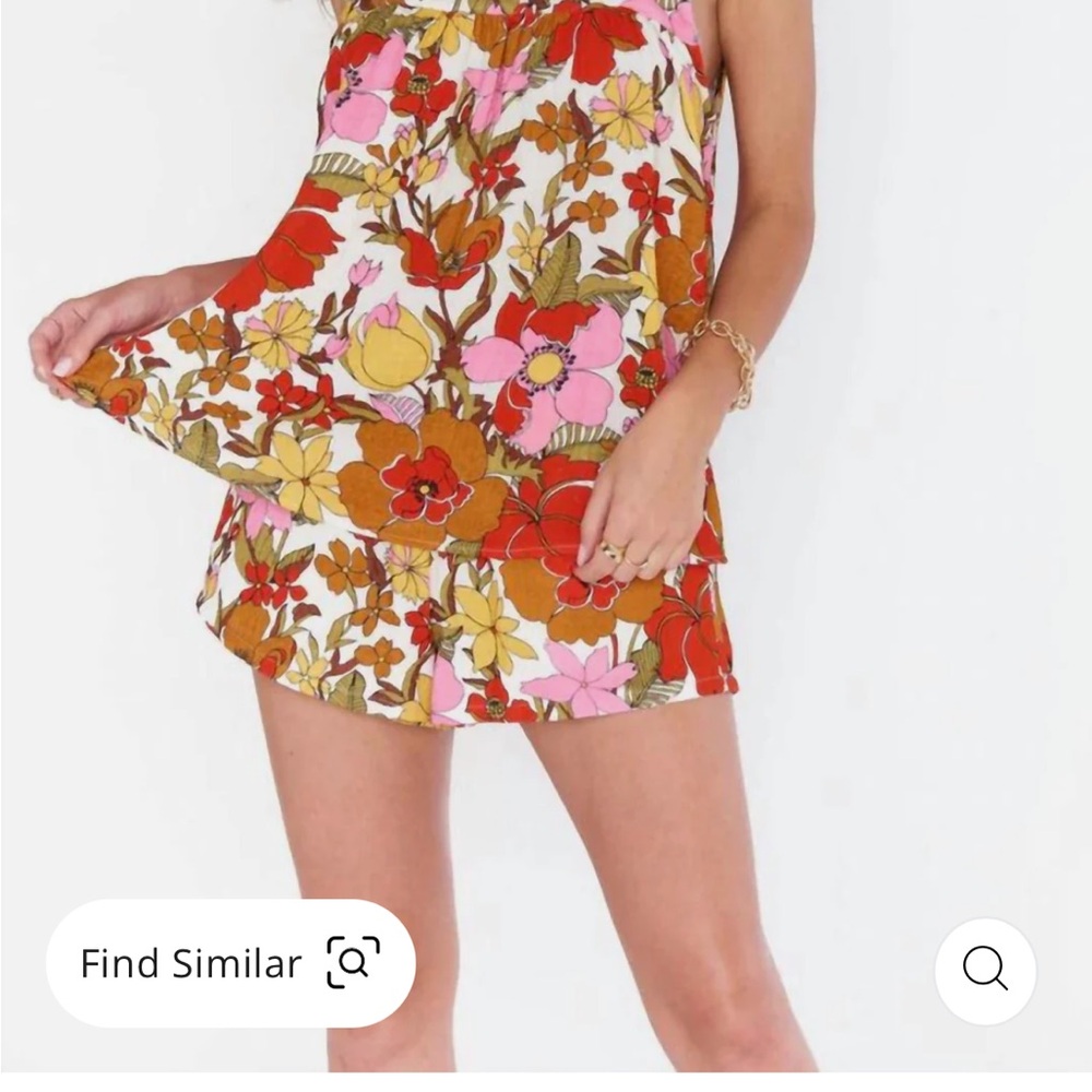 NWT Show Me Your Mumu Hendrix Far Out Floral Shorts